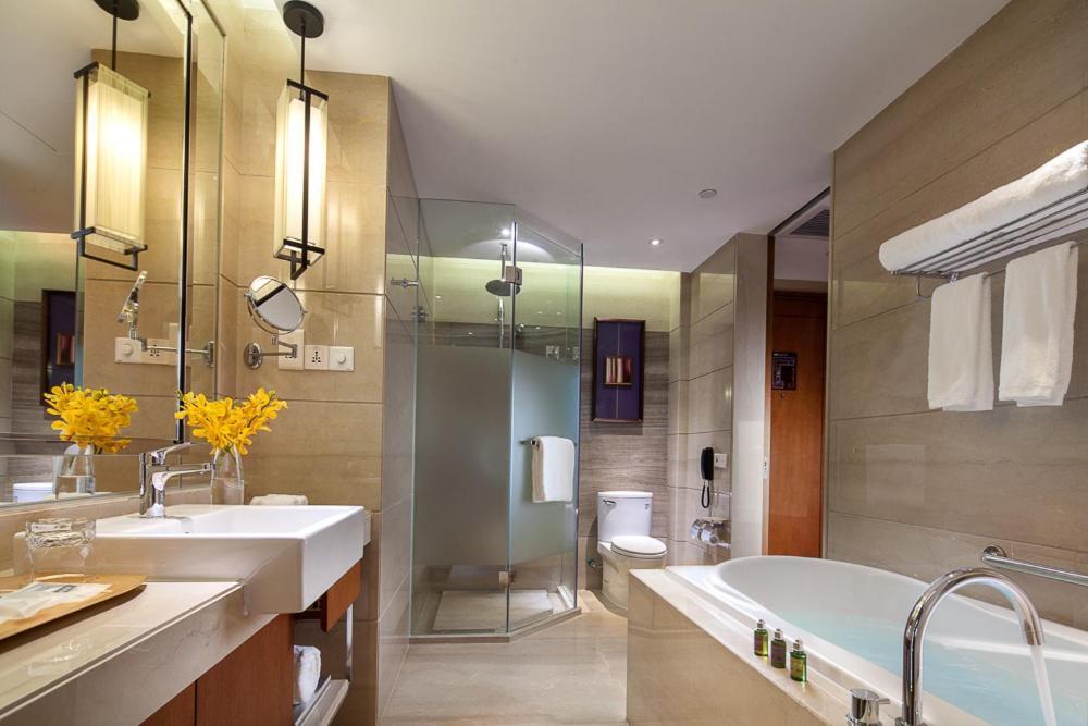 Ln Dongfang Hotel Financial Center, ฝอซาน ภายนอก รูปภาพ